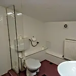 بيت ضيافة (adults Only)
